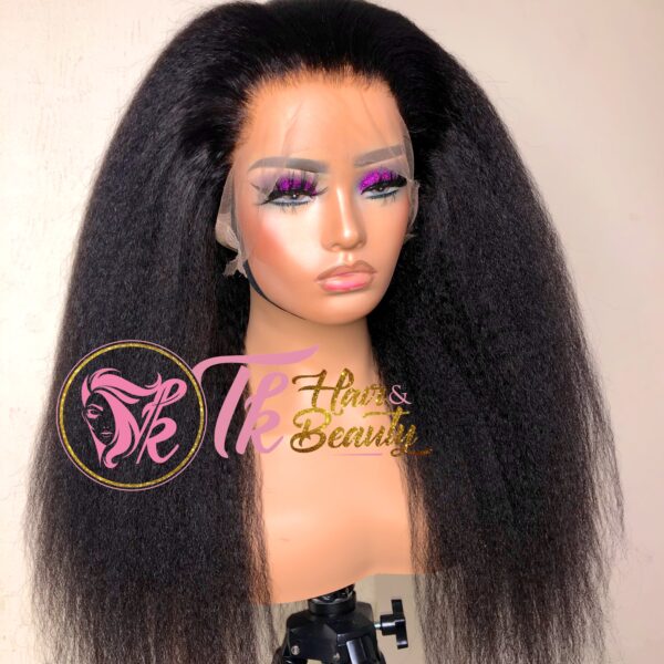 Tricia luxury wig | wig store in the UK | Luxury wig store in USA | Luxury wig store in Canada